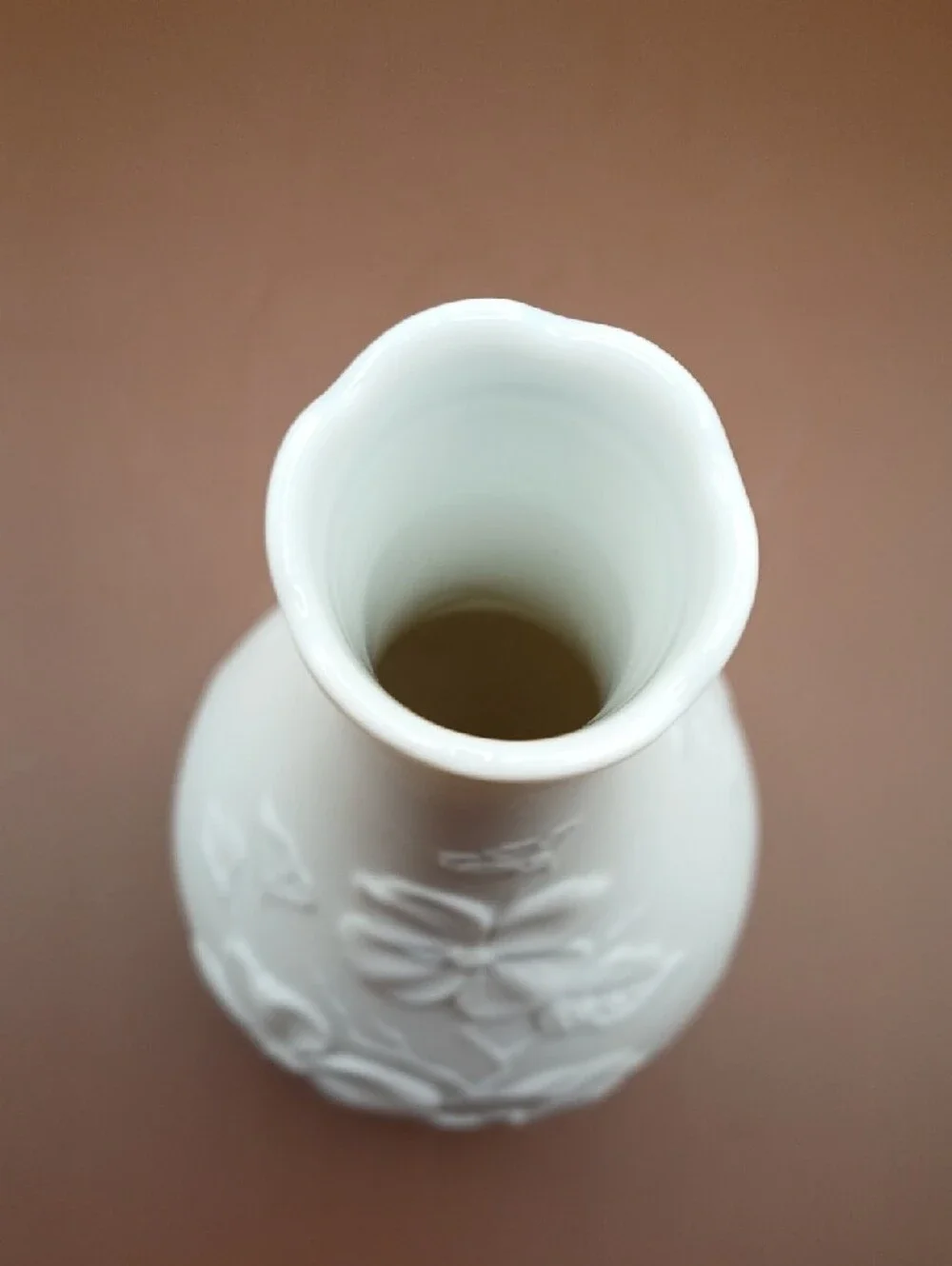 Kaiser W. Germany Matte Bisque White #654 Floral Porcelain Bud Vase 7.75